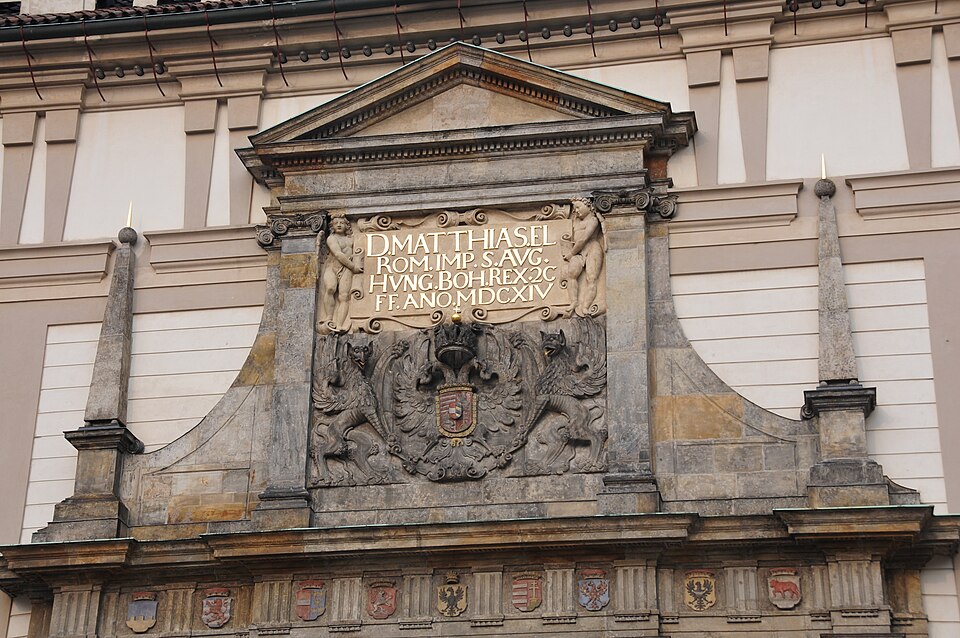 13-03-30-praha-by-RalfR-148 Horní část Matyášovy brány na Pražském hradě