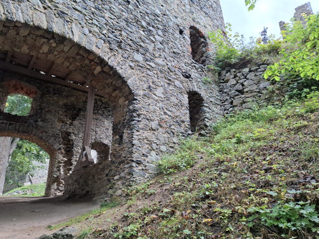 20250912_125700 Andělská Hora - hrad