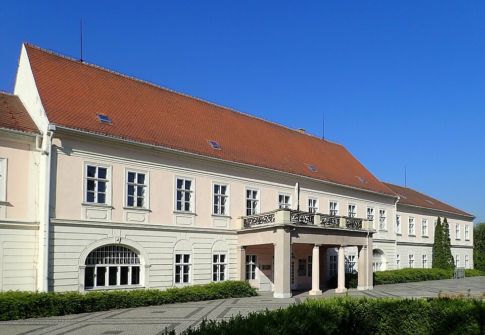 OLYMPUS DIGITAL CAMERA Bauerův zámeček